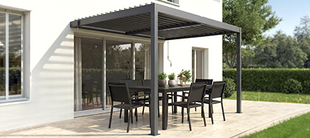 Bioklimatisk väggpergola